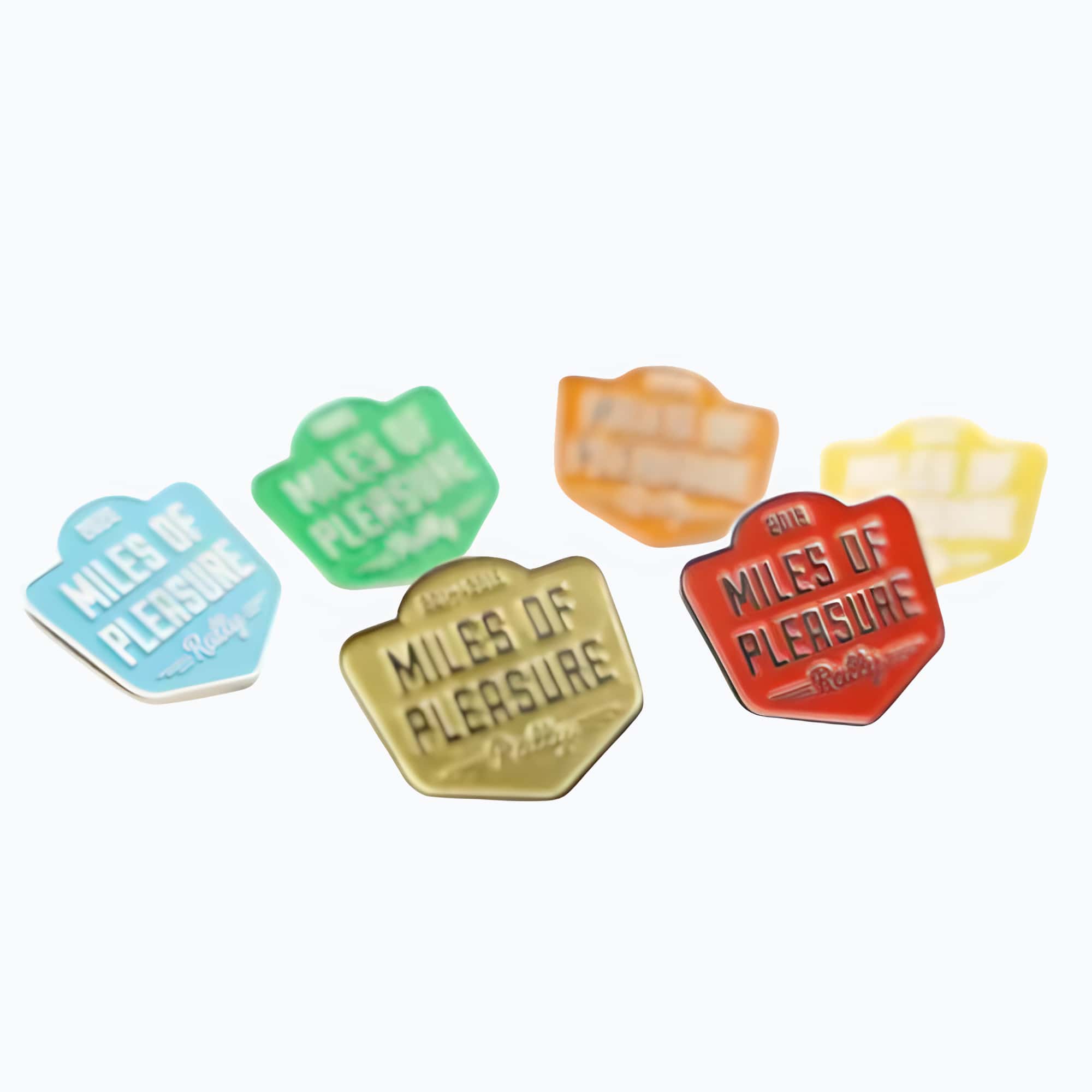 Pins-en-buttons-header (1) 1-min